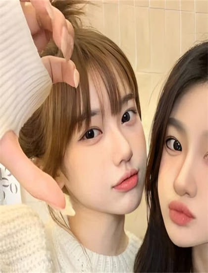 花儿与少年第五季在线观看免费_欧美男模_韩国电影健身房的特殊待遇